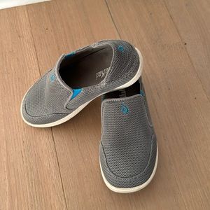 Olukai kids shoes